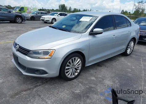 2011 Volkswagen Jetta 2.5L Sel из США, поврежденный, VIN 3VWLX7AJ1BM352557